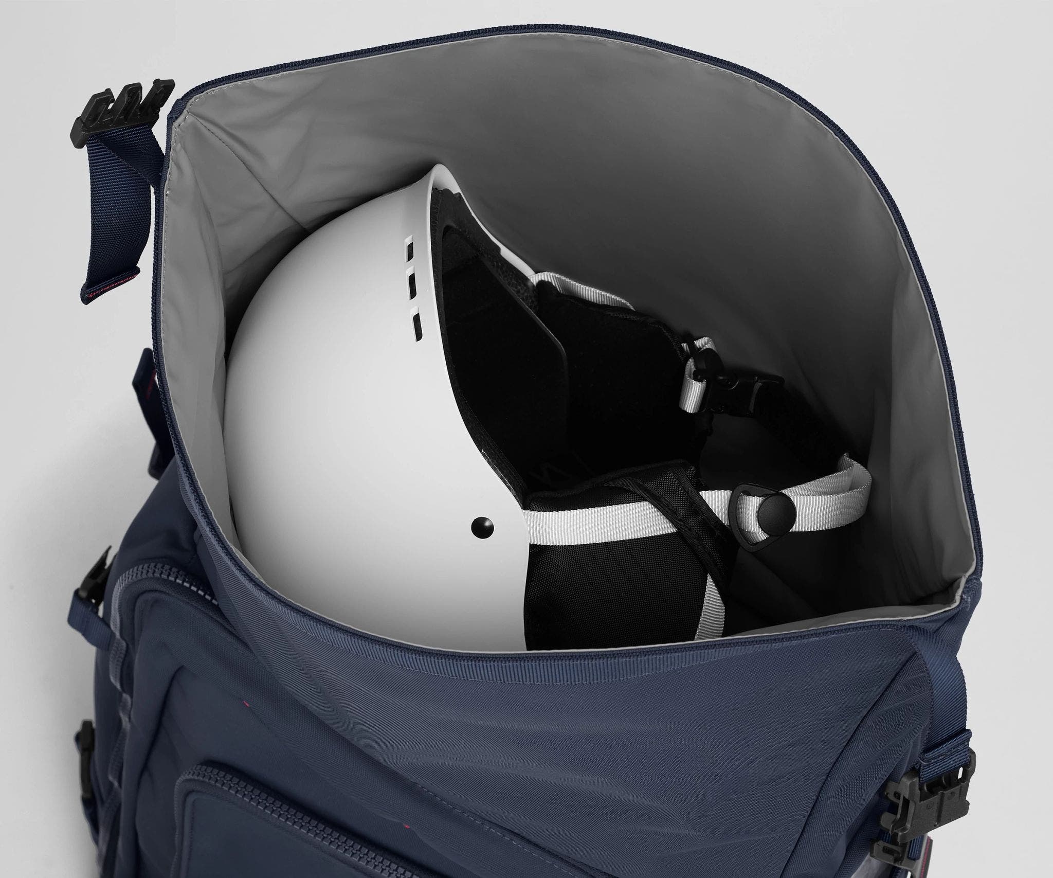 PDP_SkiBootBag_Navy_07.jpg